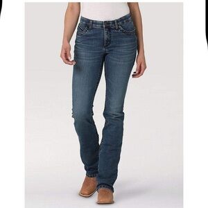 WOMEN'S WRANGLER ULTIMATE RIDING JEAN WILLOW MID-RISE (112330008) Size 32 13x34